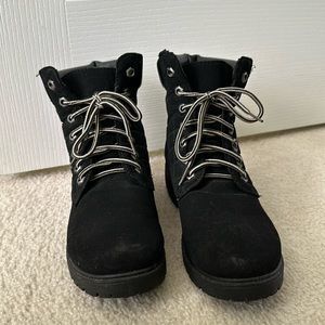 Black womens boots